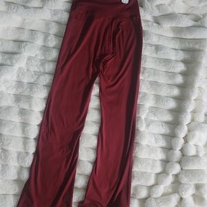 Women's Burgundy Leggings